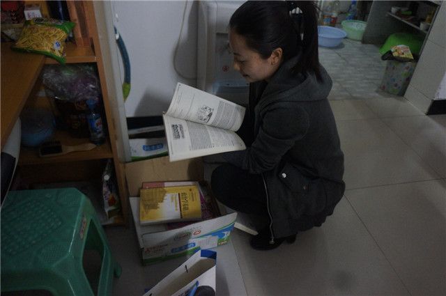 共享书香 传递爱心——外语系“青鸟之行”公益募捐系列活动(二)