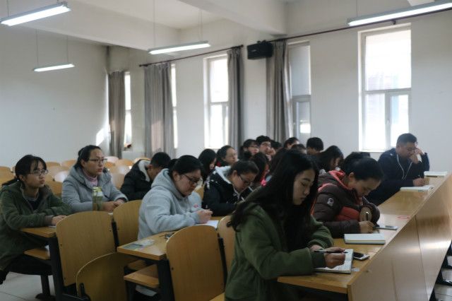 三“省”完满 事“理”书院 ——外语系2016-2017学年第二学期完满教育工作部署会三“省”完满 事“理”书院 ——外语系2016-2017学年第二学期完满教育工作部署会