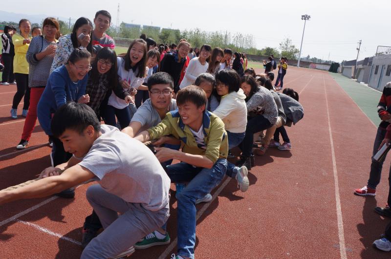 外语系第一届拔河比赛