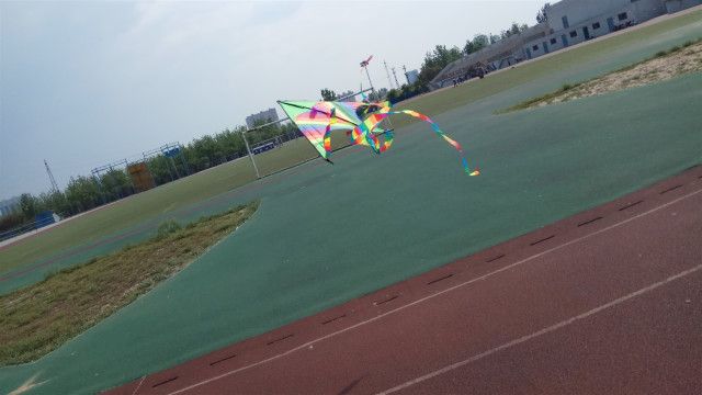 艺术魅力 炫我风采——外国语言文学系涉外1801班、经贸1802班5月完满班级活动